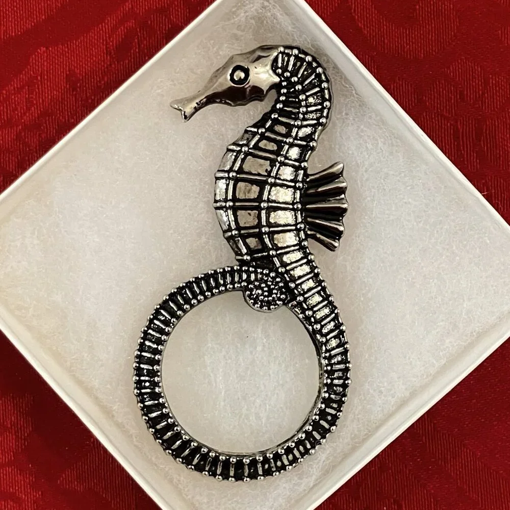 NWT✨Seahorse Magnifying Glass by Mud Pie